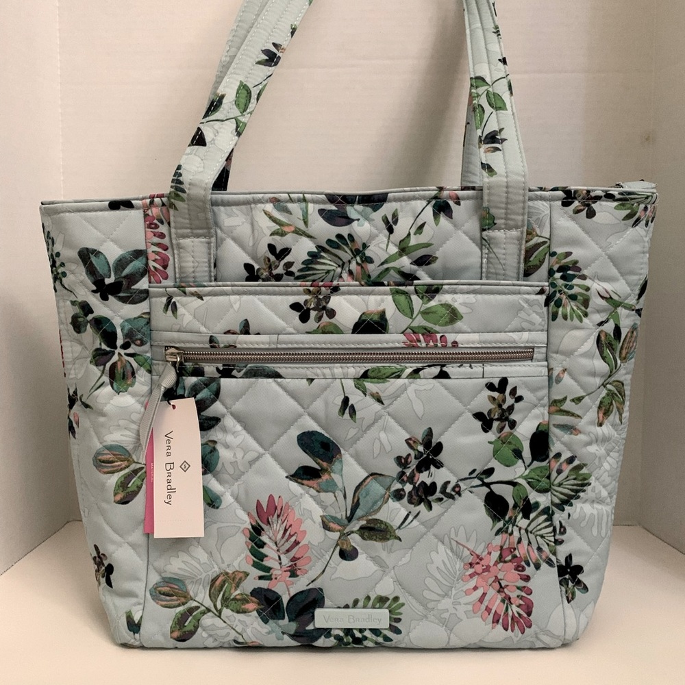 NWT Vera Bradley Small Vera Tote